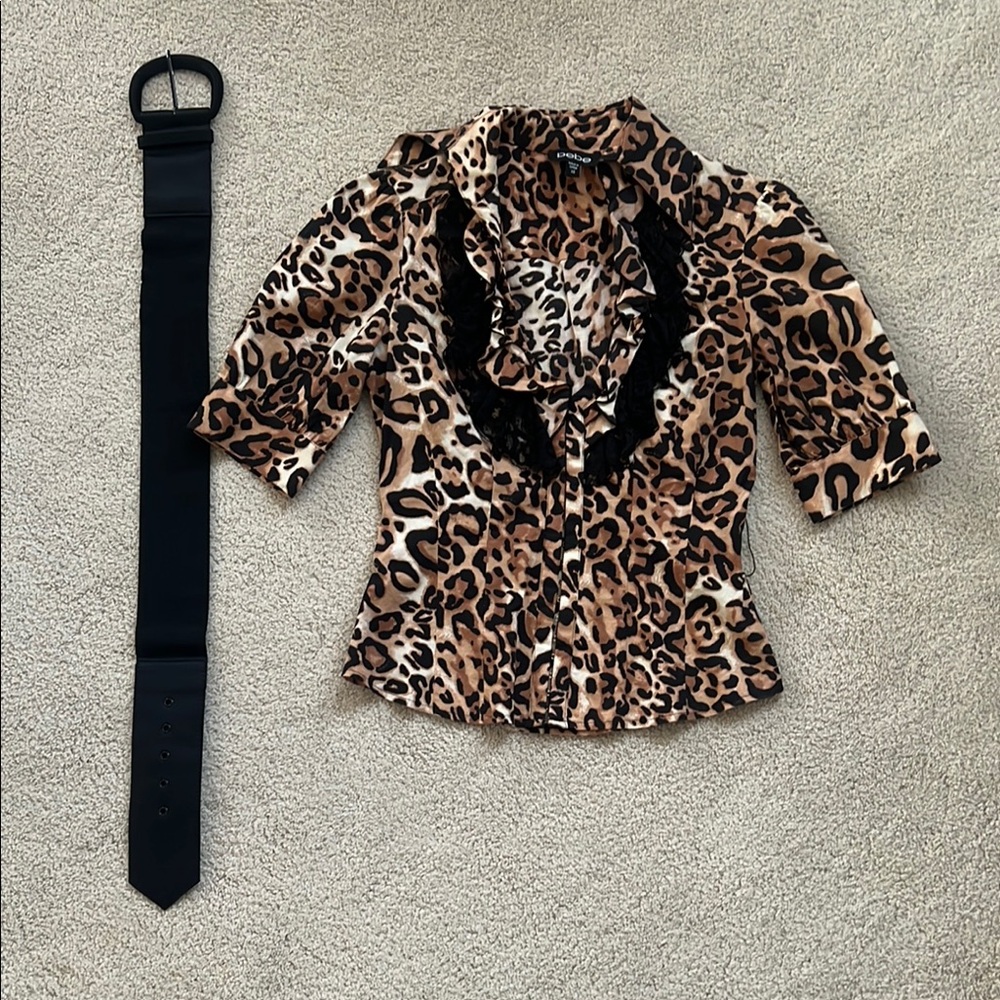 bebe Leopard Print Ruffle-Trim Blouse in Brown and Black